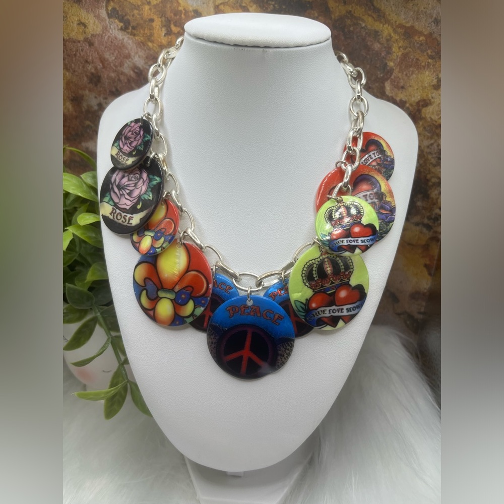 Very Unique Shell Necklace
